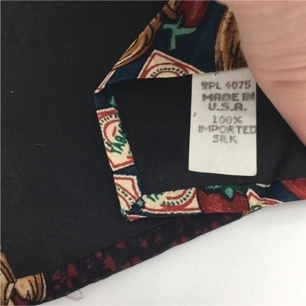 TABASCO red chili pepper tie